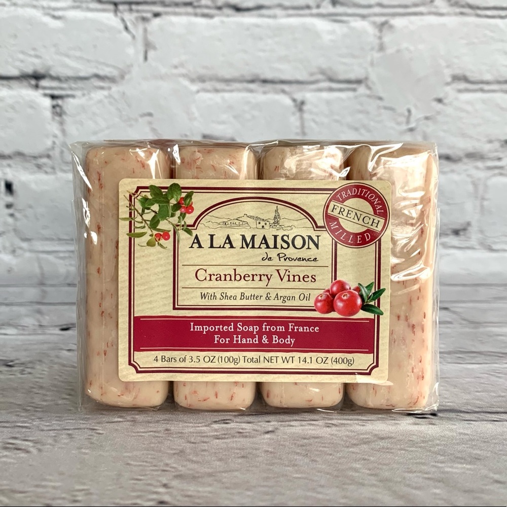 2️⃣✖️3️⃣5️⃣🍒A La Maison Bar Soap Cranberry Vines